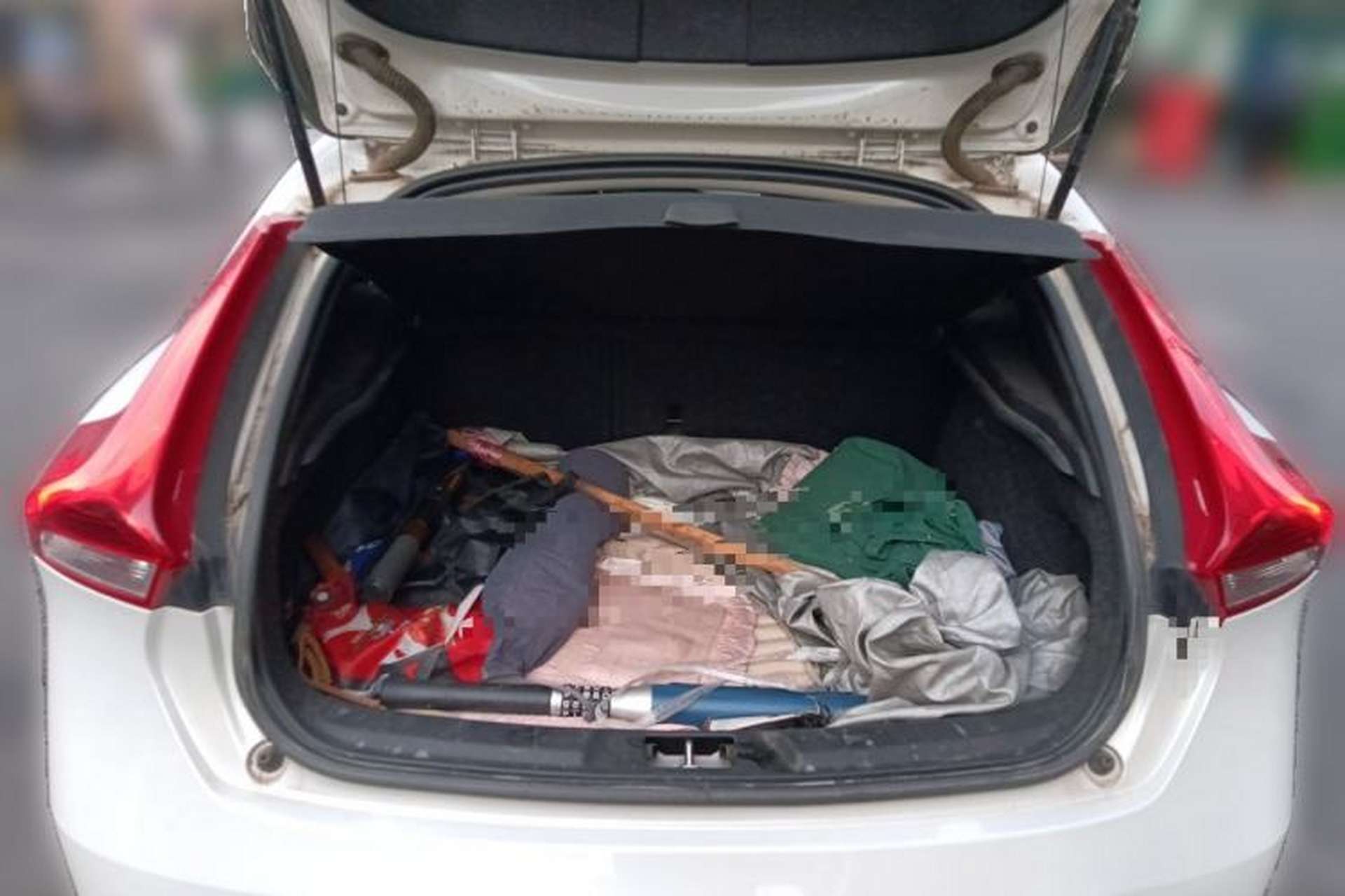 Used Volvo V40 2015 1.6T Zhiya Edition Trunk