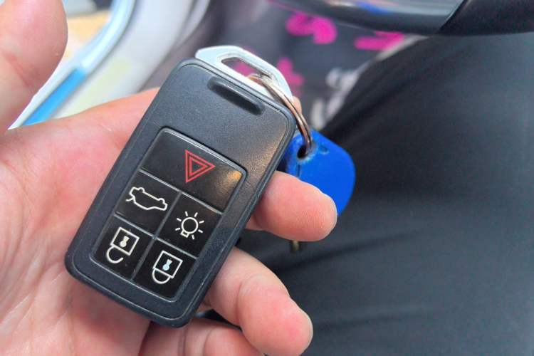 Used Volvo V40 2015 1.6T Zhiya Edition Vehicle Key