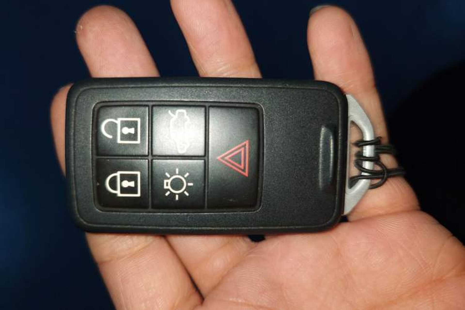 Used Volvo V40 2015 1.6T Zhiya Edition Vehicle Key