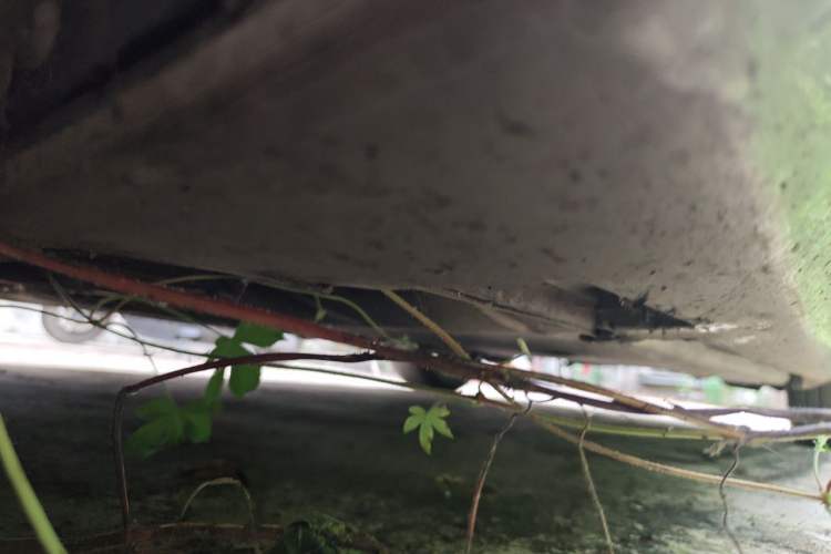 Used Volvo V40 2015 1.6T Zhiyi Edition Chassis Front Left