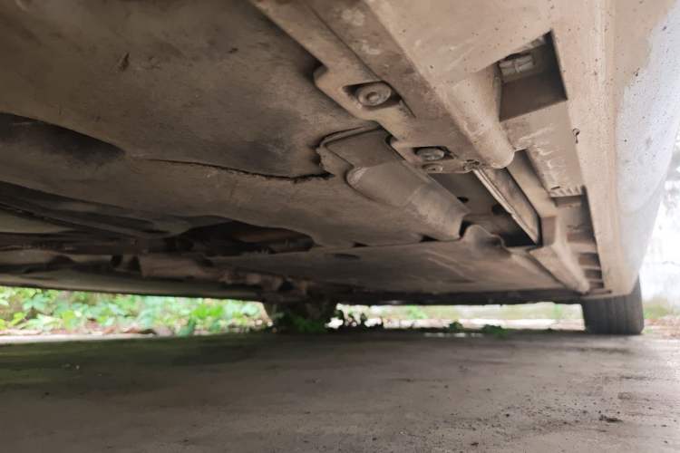 Used Volvo V40 2015 1.6T Zhiyi Edition Chassis Rear Right