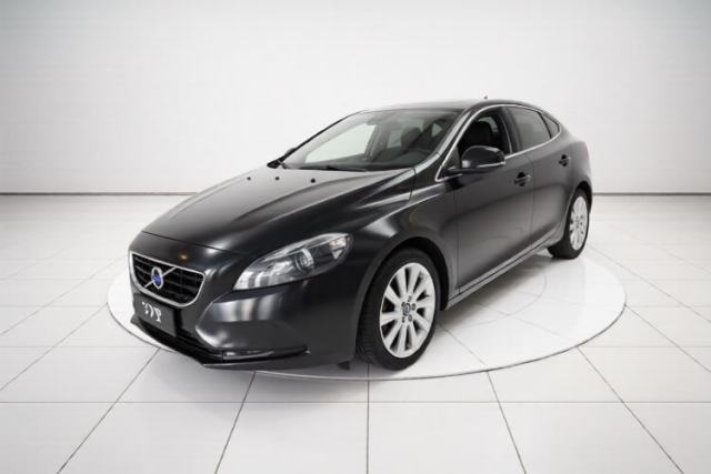 Used Volvo V40 2016 T4 Smart Luxury Edition