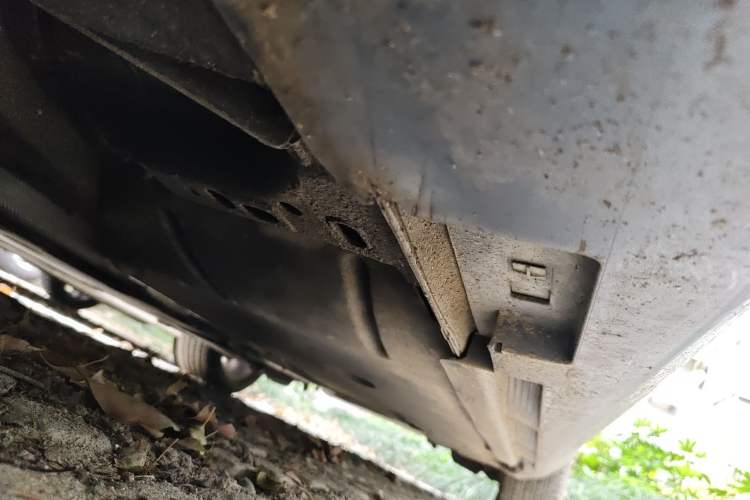 Used Volvo V40 2016 T3 Zhiyi Edition Chassis Front Left