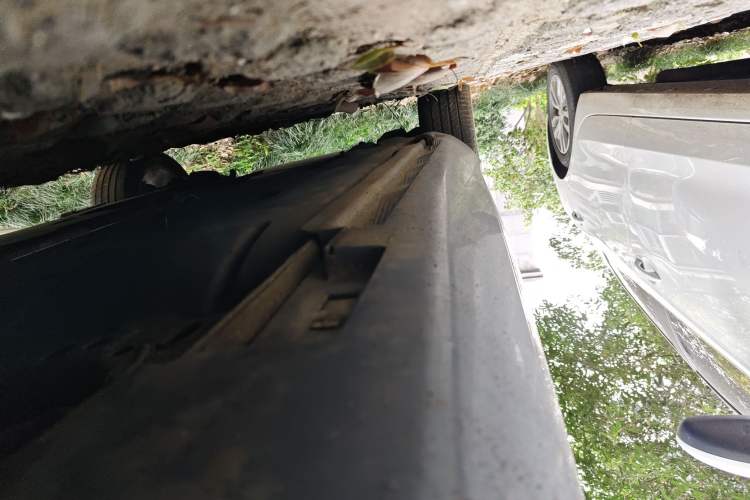 Used Volvo V40 2016 T3 Zhiyi Edition Chassis Front Right