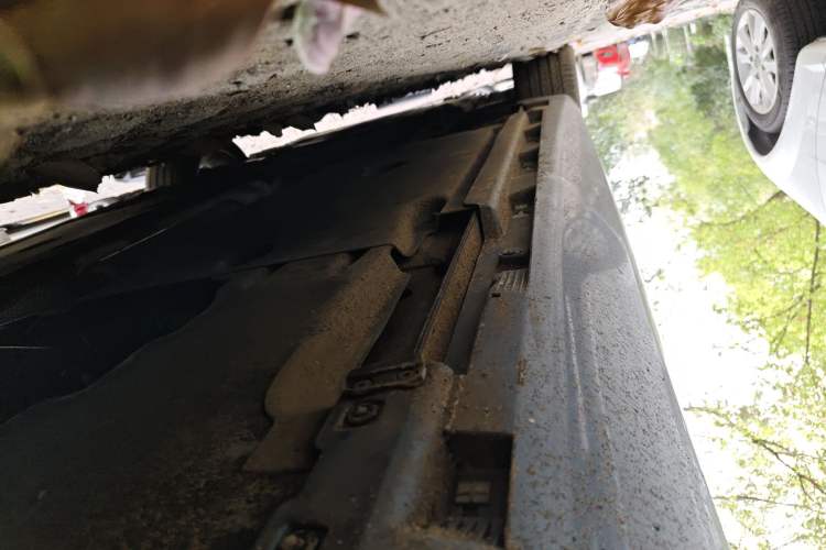 Used Volvo V40 2016 T3 Zhiyi Edition Chassis Rear Left