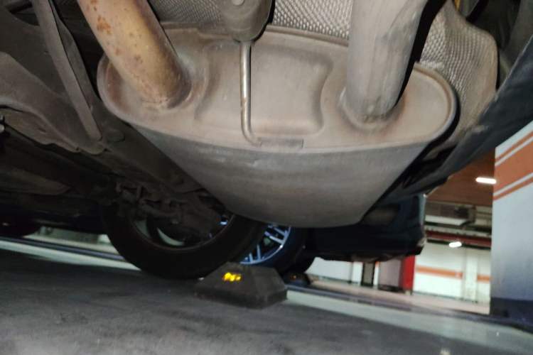Used Volvo V40 2016 T3 Zhiyi Edition Chassis Rear Left