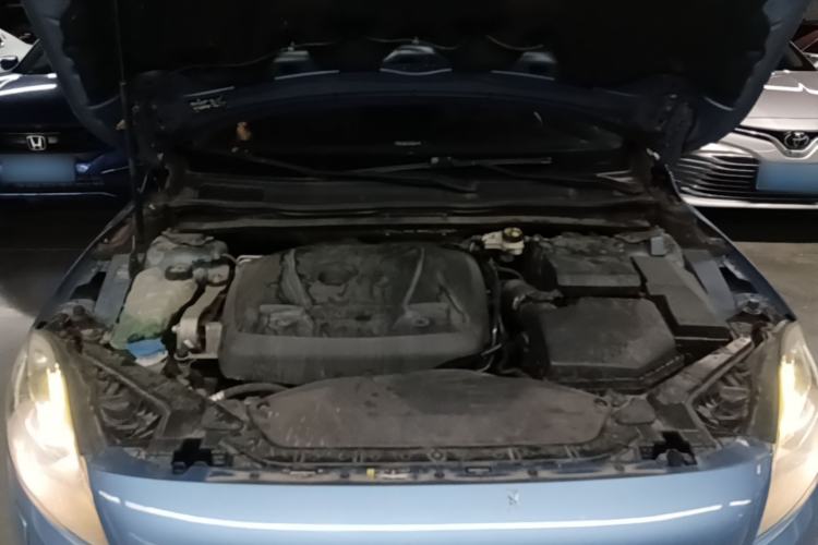 Used Volvo V40 2016 T3 Zhiyi Edition Engine Bay