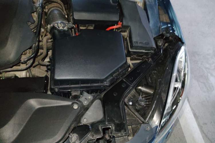 Used Volvo V40 2016 T3 Zhiyi Edition Engine Bay Left