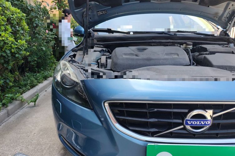Used Volvo V40 2016 T3 Zhiyi Edition Engine Bay Right