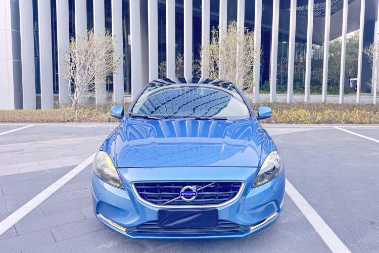 Used Volvo V40 2016 T3 Zhiyi Edition Exterior 1