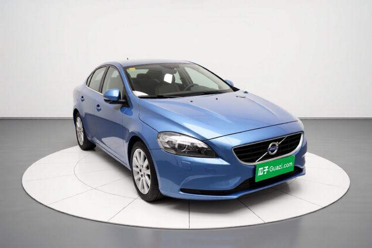 Used Volvo V40 2016 T3 Zhiyi Edition Exterior 2