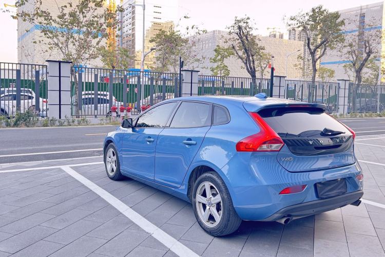 Used Volvo V40 2016 T3 Zhiyi Edition Exterior 3