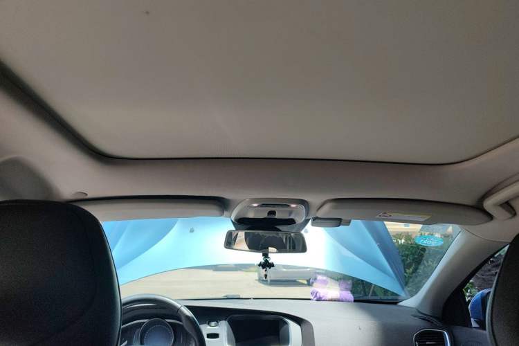 Used Volvo V40 2016 T3 Zhiyi Edition Headliner