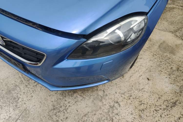 Used Volvo V40 2016 T3 Zhiyi Edition Left Front Headlight
