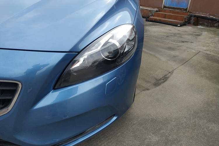 Used Volvo V40 2016 T3 Zhiyi Edition Left Front Headlight