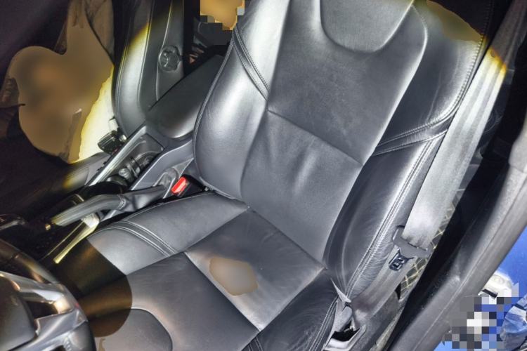 Used Volvo V40 2016 T3 Zhiyi Edition Left Front Seat