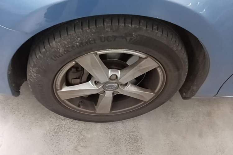 Used Volvo V40 2016 T3 Zhiyi Edition Left Front Wheel Hub
