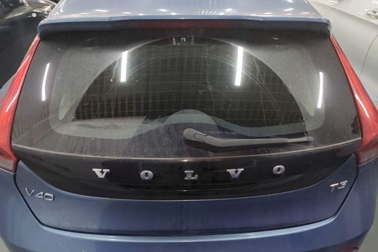 Used Volvo V40 2016 T3 Zhiyi Edition Rear