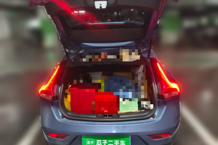 Used Volvo V40 2016 T3 Zhiyi Edition Trunk