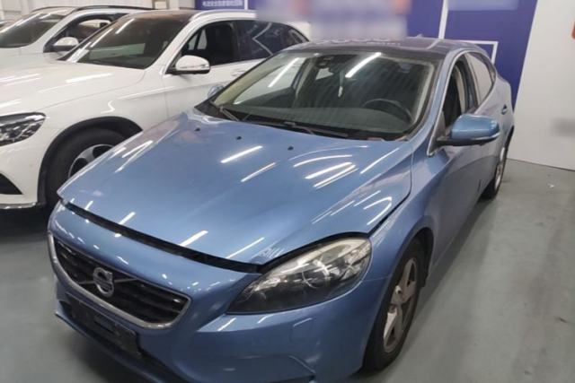 Used Volvo V40 2016 T3 Zhiyi Edition