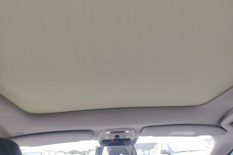 Used Volvo V40 2016 T3 Zhiyi Edition Headliner