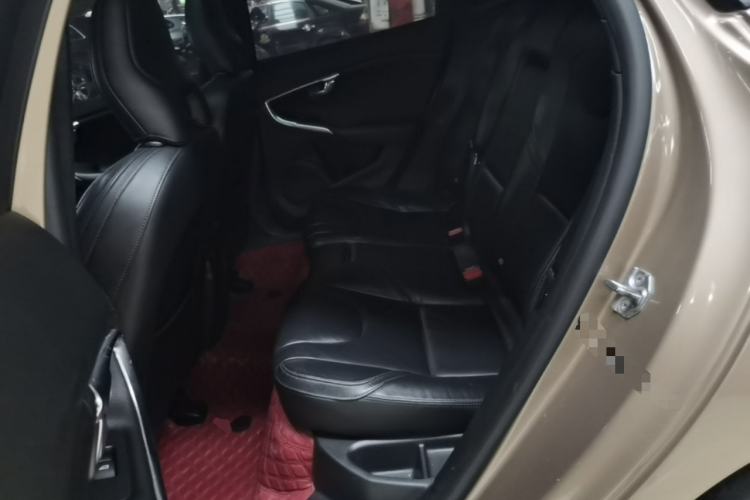 Used Volvo V40 2016 T3 Zhiyi Edition Left Rear Seat