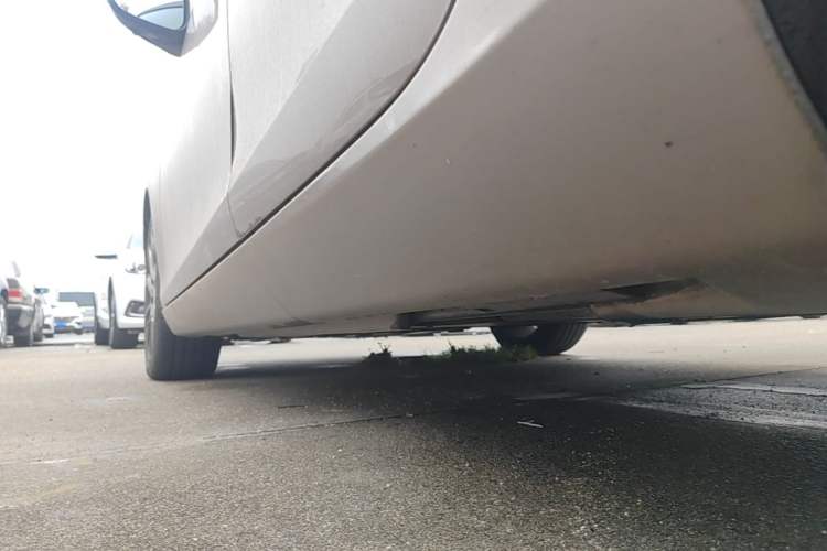 Used Volvo V40 2016 T3 Zhiyi Edition Left Side Sill