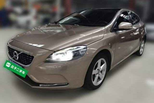 Used Volvo V40 2016 T3 Zhiyi Edition