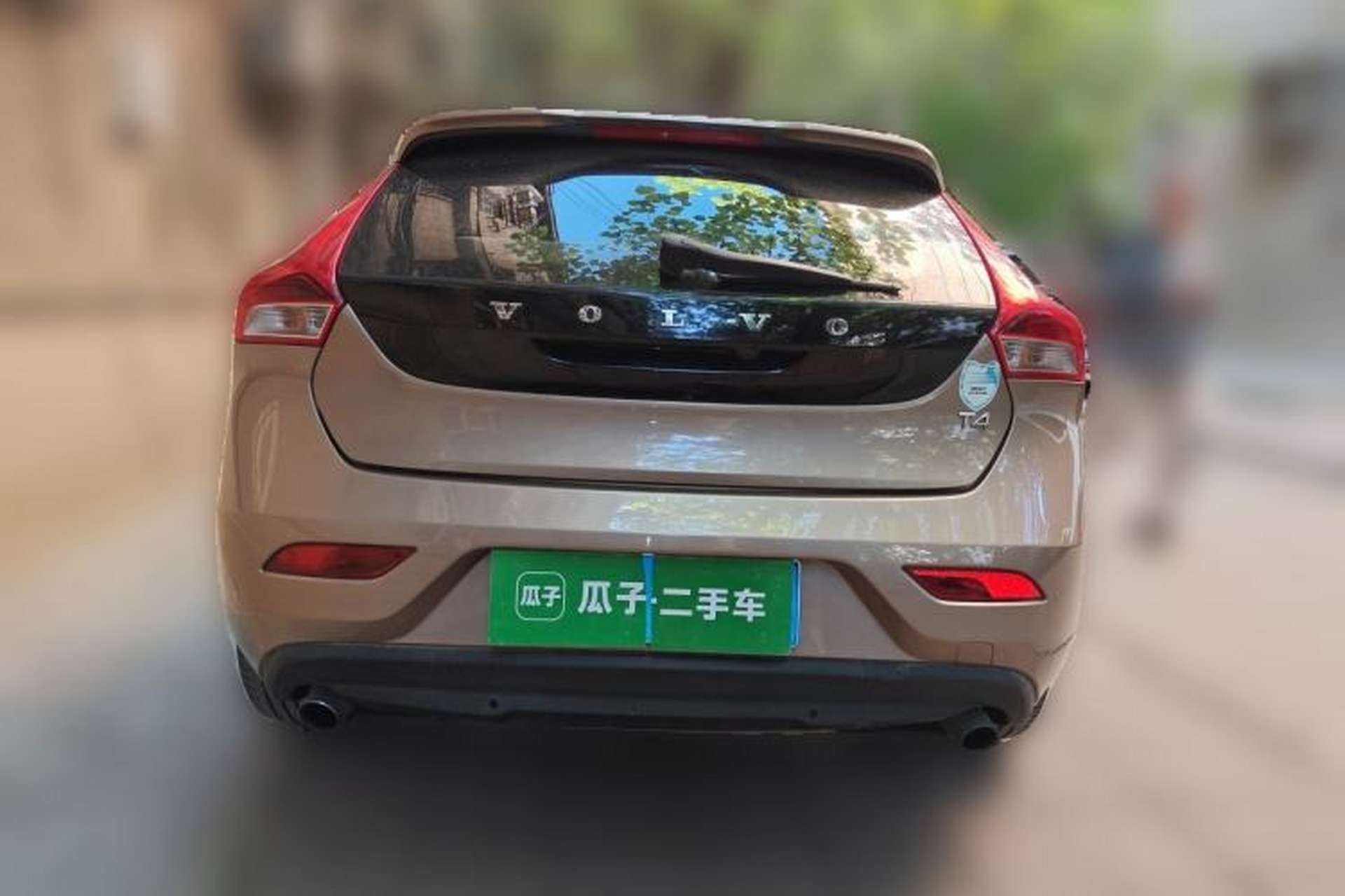 Used Volvo V40 2016 T4 Smart Luxury Edition Rear
