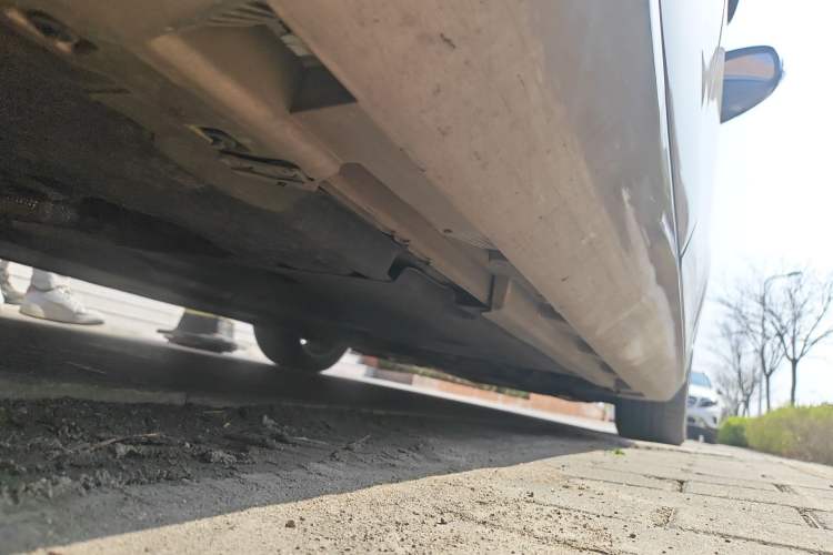 Used Volvo V40 2016 T4 Smart Luxury Edition Chassis Rear Right