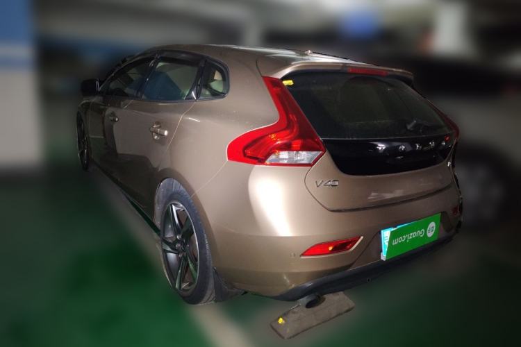Used Volvo V40 2016 T3 Zhiyi Edition Rear Left 45 Deg