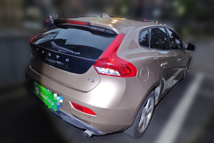 Used Volvo V40 2016 T3 Zhiyi Edition Rear Right 45 Deg