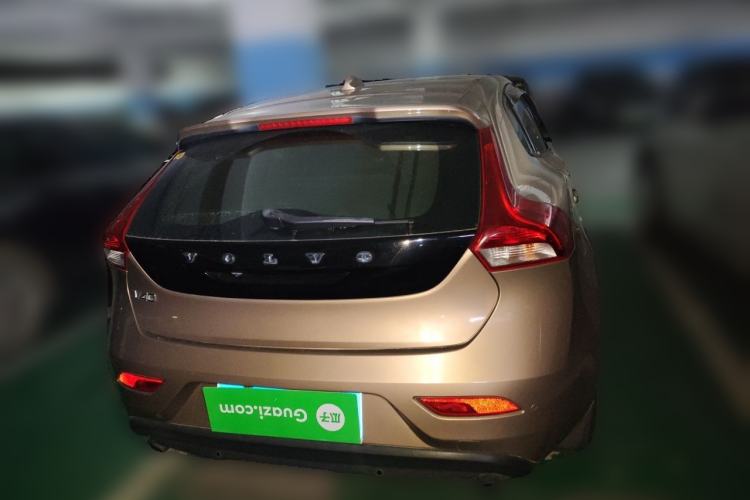 Used Volvo V40 2016 T3 Zhiyi Edition Rear