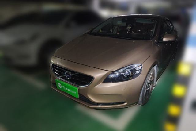 Used Volvo V40 2016 T3 Zhiyi Edition