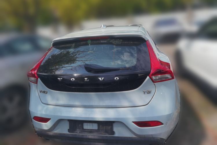 Used Volvo V40 2016 T3 Zhiyi Edition Rear