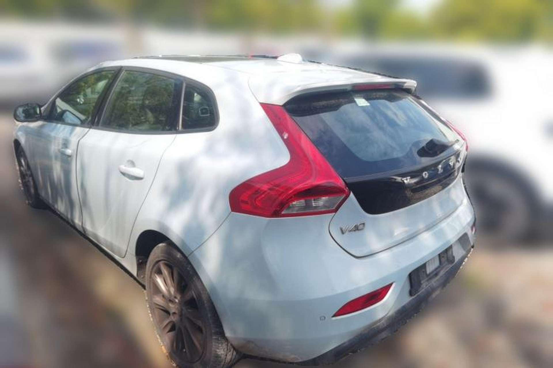 Used Volvo V40 2016 T3 Zhiyi Edition Rear Left 45 Deg