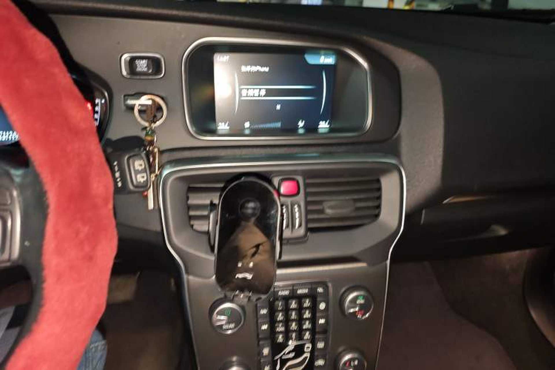 Used Volvo V40 2016 T3 Zhiyi Edition Audio And AC Panel