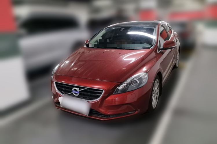 Used Volvo V40 2016 T4 Smart Luxury Edition Guazi used car, China used car export, Used car for sale, Used  cars, Cheapest cars for sale
