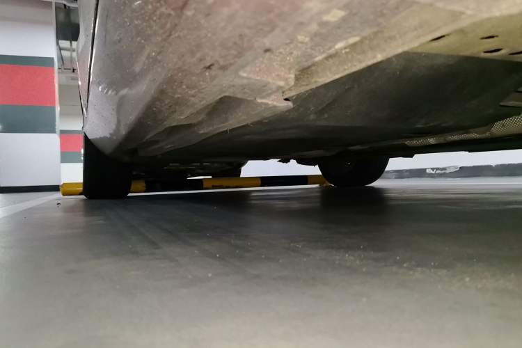 Used Volvo V40 2016 T4 Smart Luxury Edition Chassis Front Right