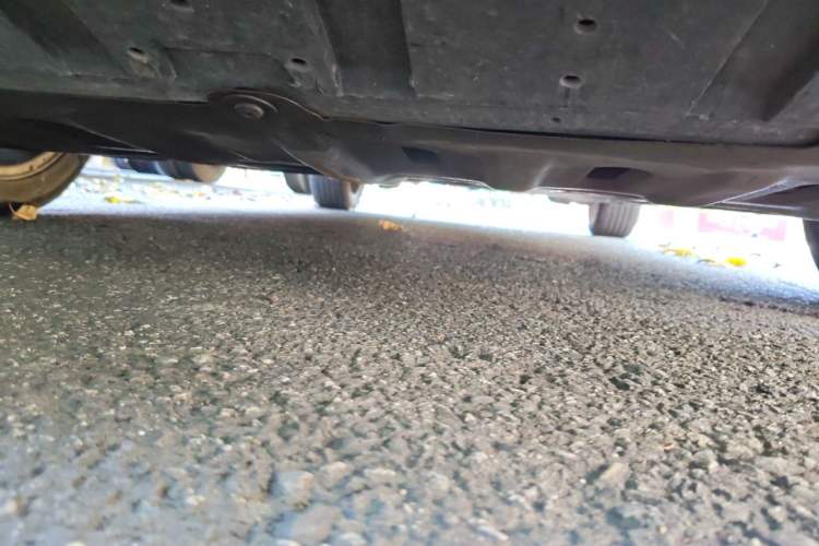 Used Volvo V40 2016 T3 Zhiyi Edition Chassis Front