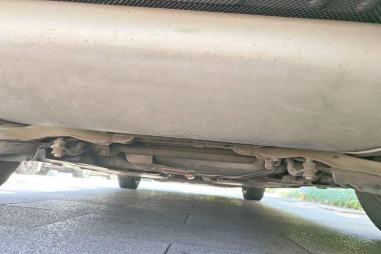 Used Volvo V40 2016 T3 Zhiyi Edition Chassis Rear