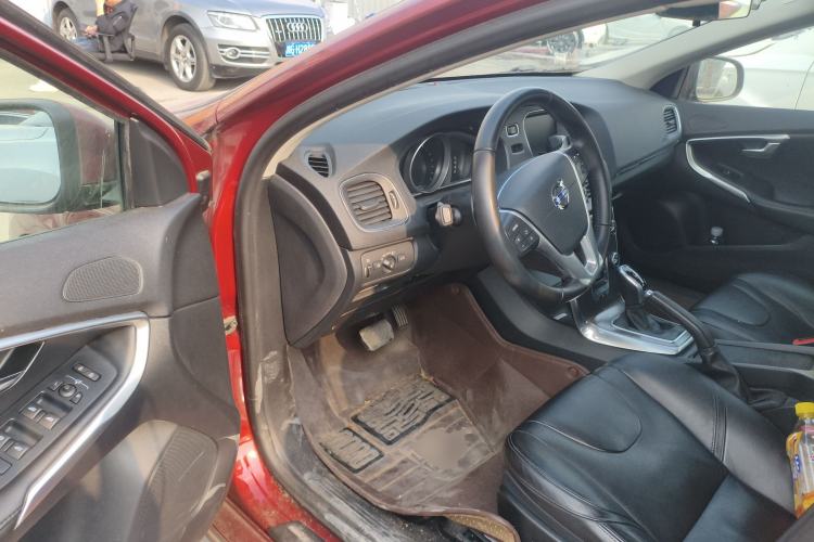 Used Volvo V40 2016 T3 Zhiyi Edition Driver Seat