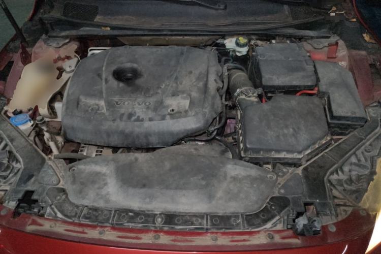 Used Volvo V40 2016 T3 Zhiyi Edition Engine Bay