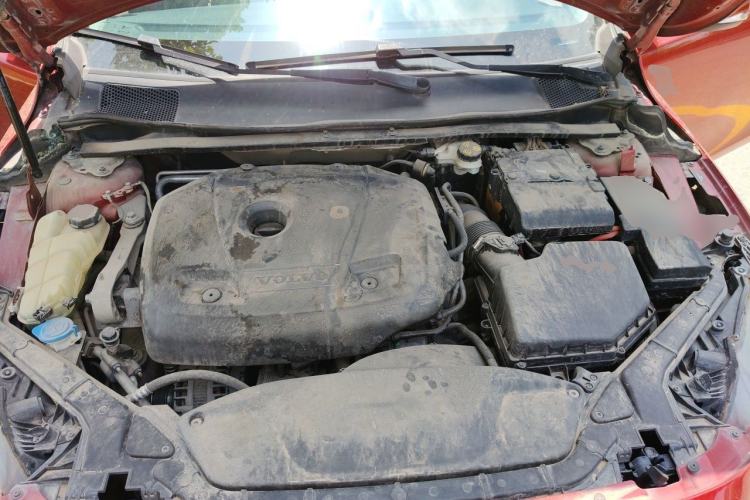 Used Volvo V40 2016 T3 Zhiyi Edition Engine Bay