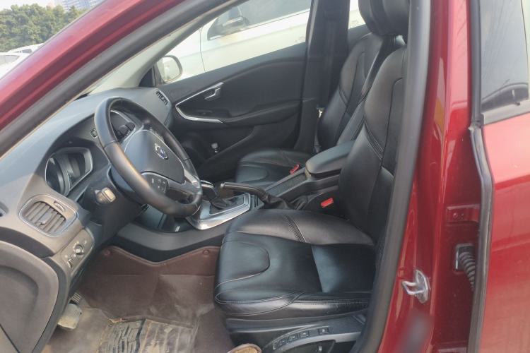 Used Volvo V40 2016 T3 Zhiyi Edition Left Front Seat