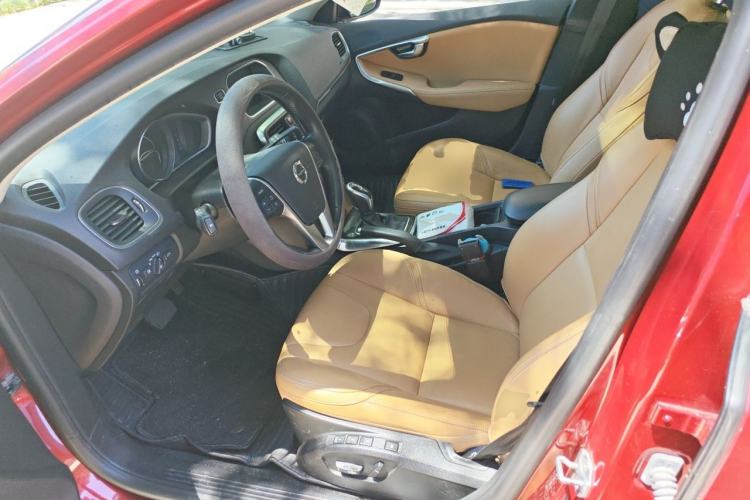 Used Volvo V40 2016 T3 Zhiyi Edition Left Front Seat