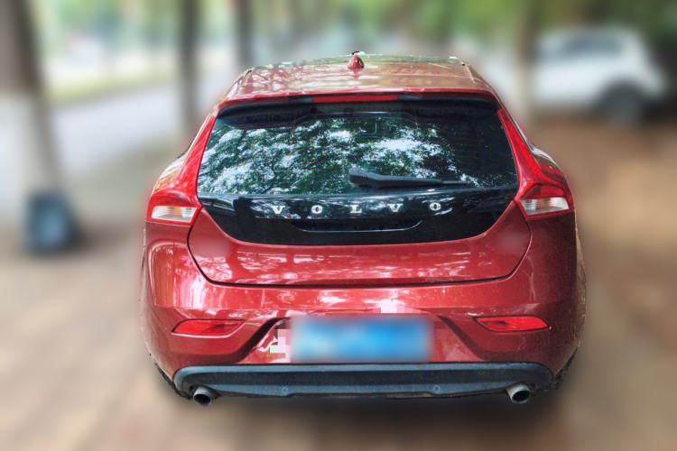 Used Volvo V40 2016 T4 Smart Luxury Edition Rear