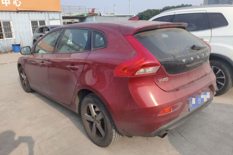 Used Volvo V40 2016 T3 Zhiyi Edition Rear Left 45 Deg