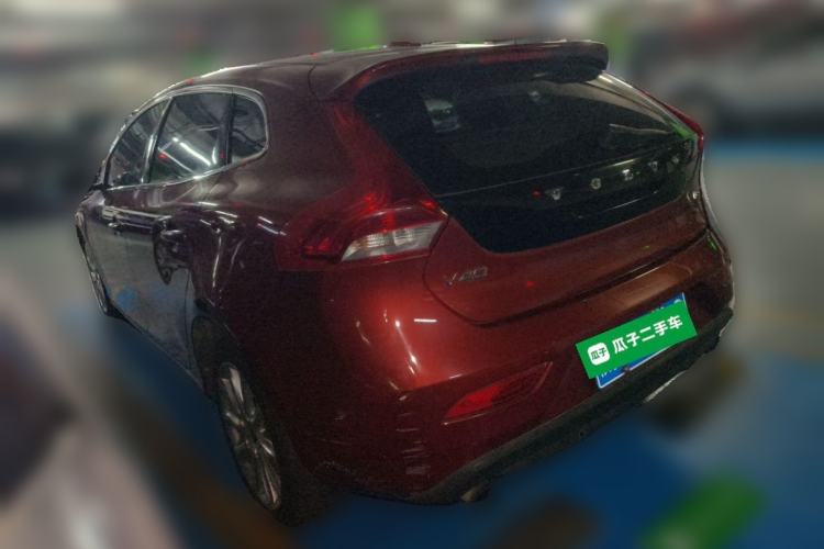 Used Volvo V40 2016 T3 Zhiyi Edition Rear Left 45 Deg