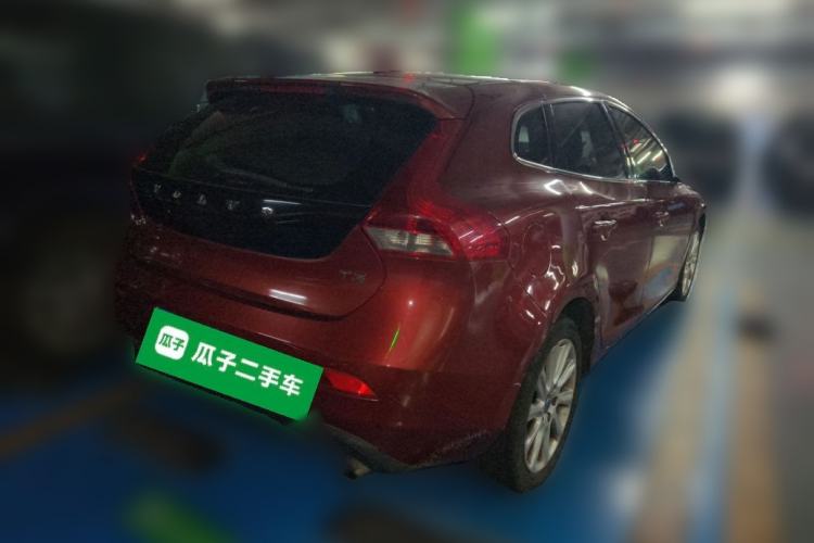 Used Volvo V40 2016 T3 Zhiyi Edition Rear Right 45 Deg